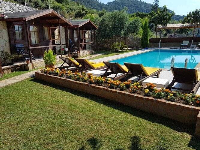 Onur Motel Faralya