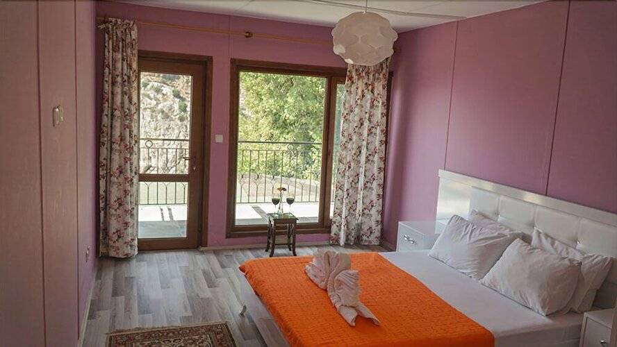 Onur Motel Faralya