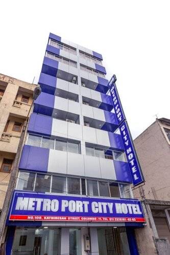 Metro Port City Hotel