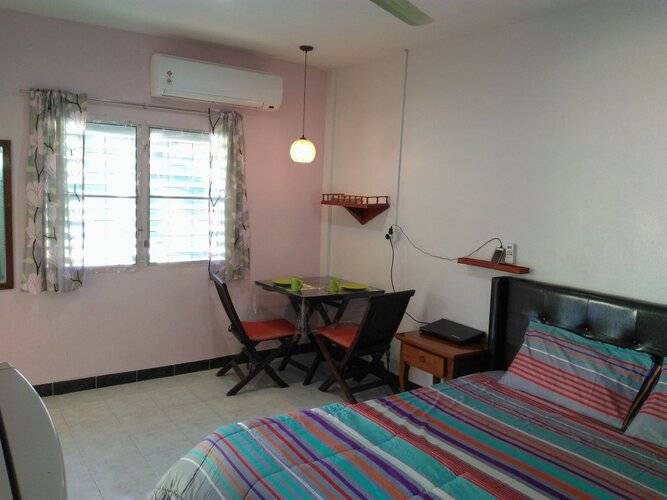 Studio with Aircon