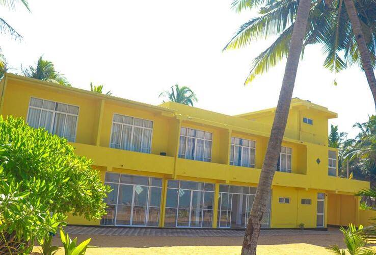 Oreo Beach Hotel Kalutara