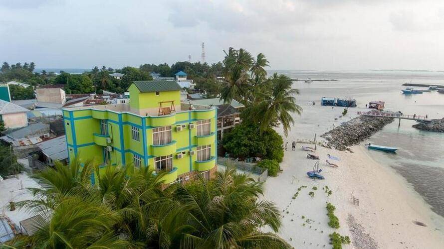 Iris Beach Residence