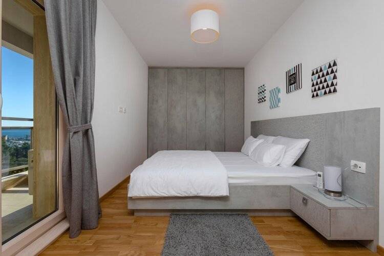 Apartments Krug
