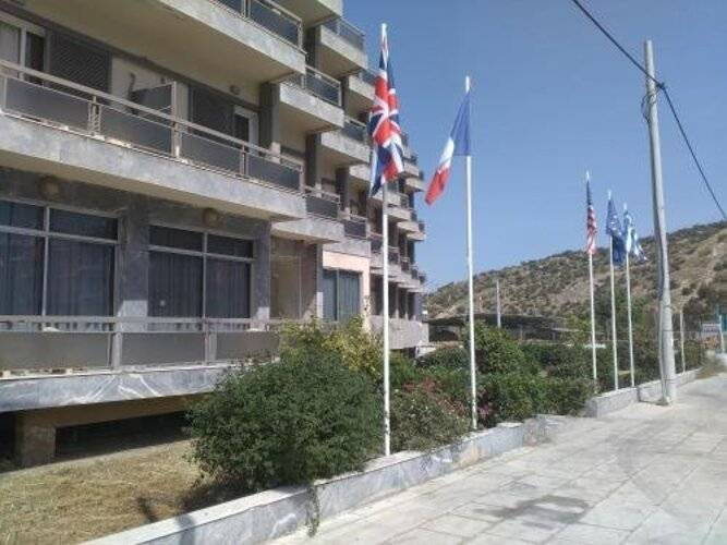 Glaros Hotel