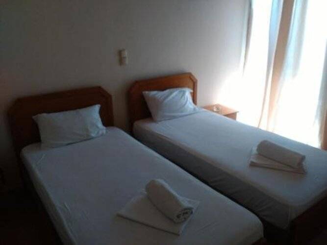 Glaros Hotel