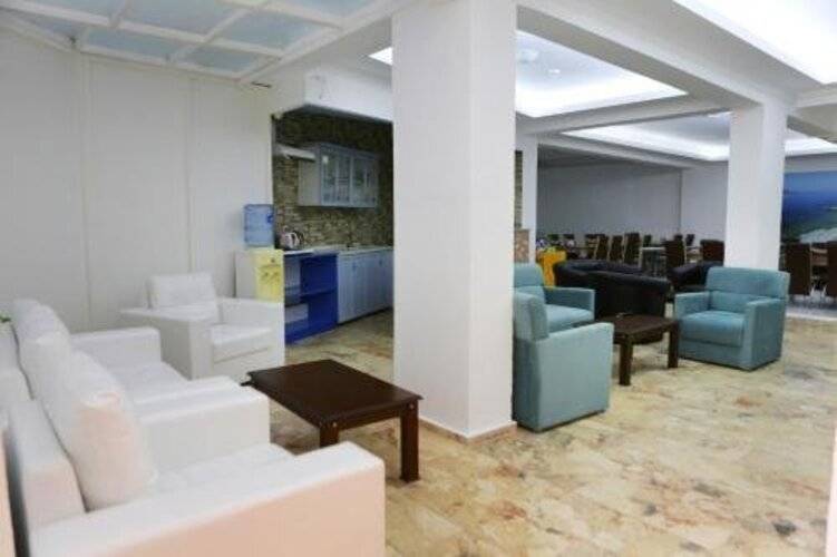 Ugur Hotel