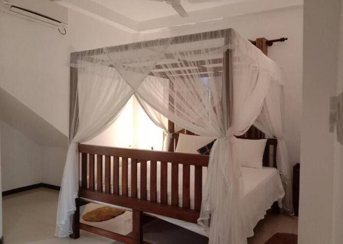 Ravinvilla
